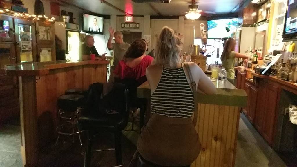 Jackman Inn | restaurant | 2808, 918 Jackman Ave, Pittsburgh, PA 15202, USA | 4127669336 OR +1 412-766-9336