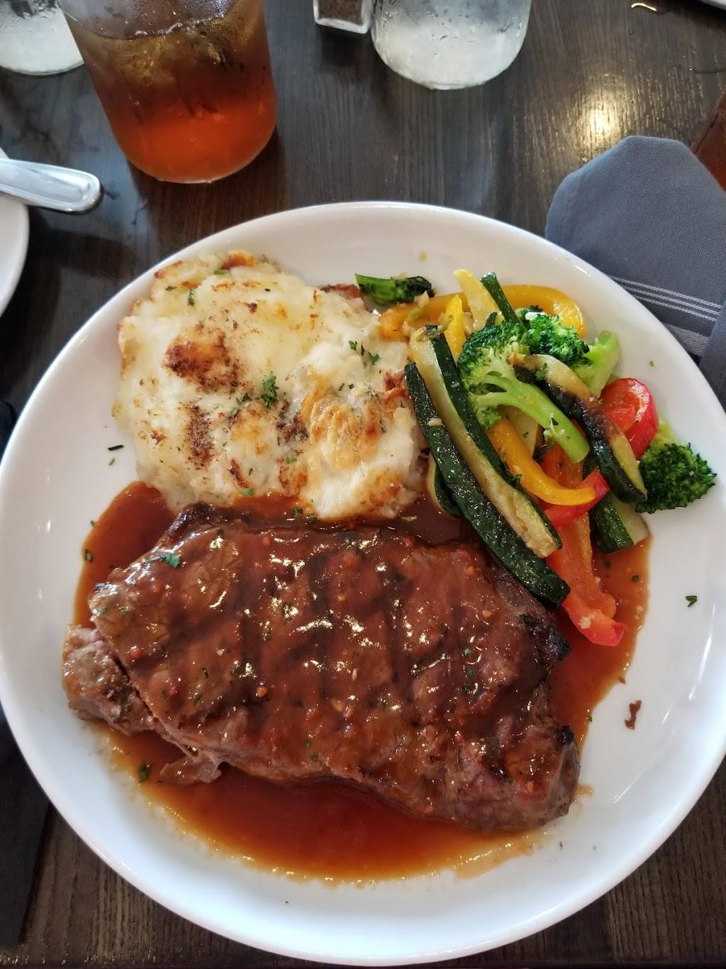 Leocis Mercato Italiano | restaurant | 5500 Abercorn St #36, Savannah, GA 31405, USA | 9127774911 OR +1 912-777-4911