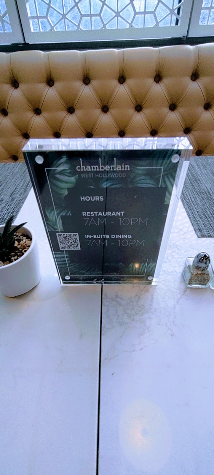 Fits Restaurant | restaurant | 1000 Westmount Dr, West Hollywood, CA 90069, USA | 3106577400 OR +1 310-657-7400