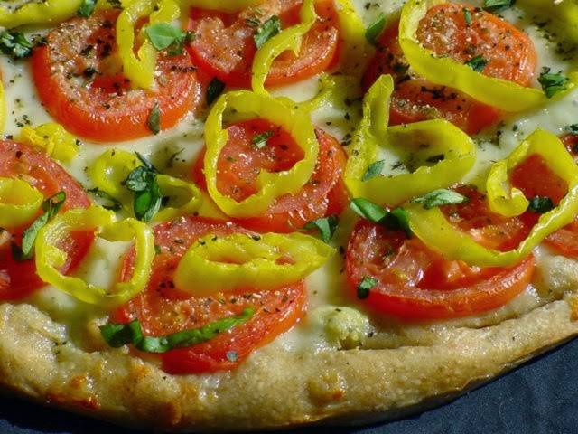 Capital Creations Gourmet Pizza | meal delivery | 1842 Wake Forest Rd, Raleigh, NC 27608, USA | 9198368000 OR +1 919-836-8000