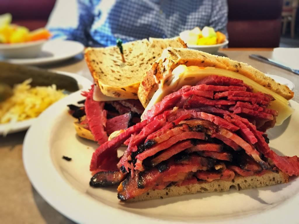 Lennys Deli | bakery | 2379 Westwood Blvd, Los Angeles, CA 90064, USA | 3104755771 OR +1 310-475-5771