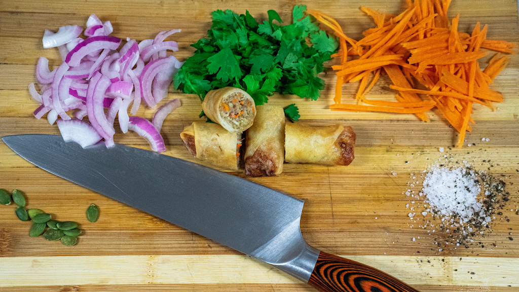 Choun Kitchen | restaurant | 39 Queen St E Unit 102, Cambridge, ON N3C 2A7, Canada | 5192609000 OR +1 519-260-9000