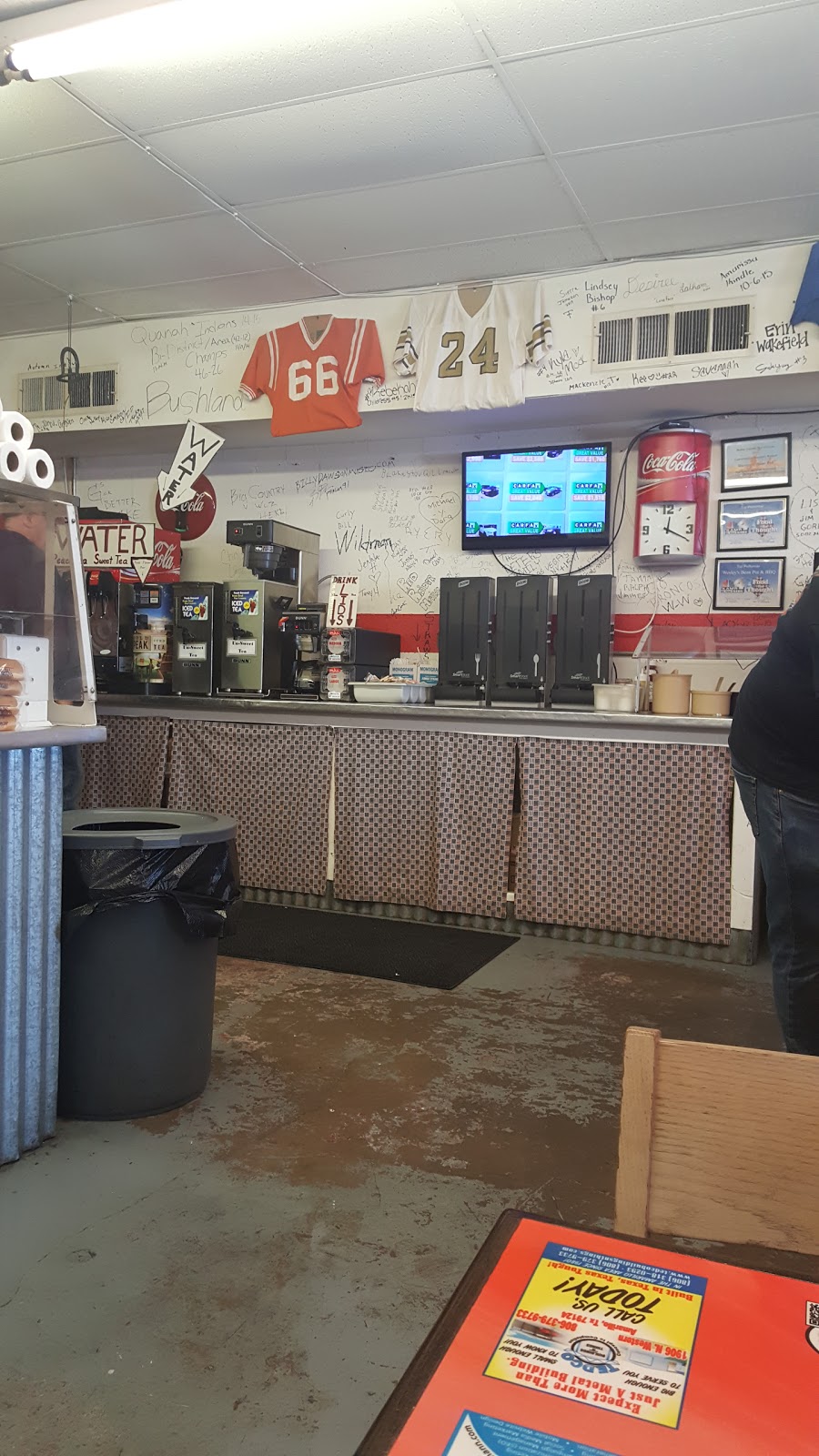 Wesleys Bean Pot & BBQ | restaurant | 6406 River Rd, Amarillo, TX 79108, USA | 8063812893 OR +1 806-381-2893