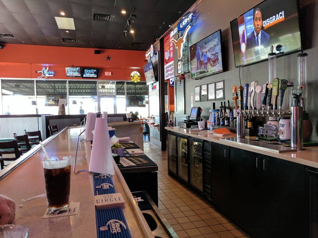 Buffalo Wings & Rings | restaurant | 1901 Town Centre Dr, Round Rock, TX 78664, USA | 5123109464 OR +1 512-310-9464