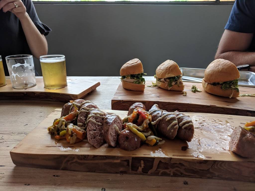 Vista Brewing | restaurant | 13551 Ranch to Market Rd 150, Driftwood, TX 78619, USA | 5127661842 OR +1 512-766-1842