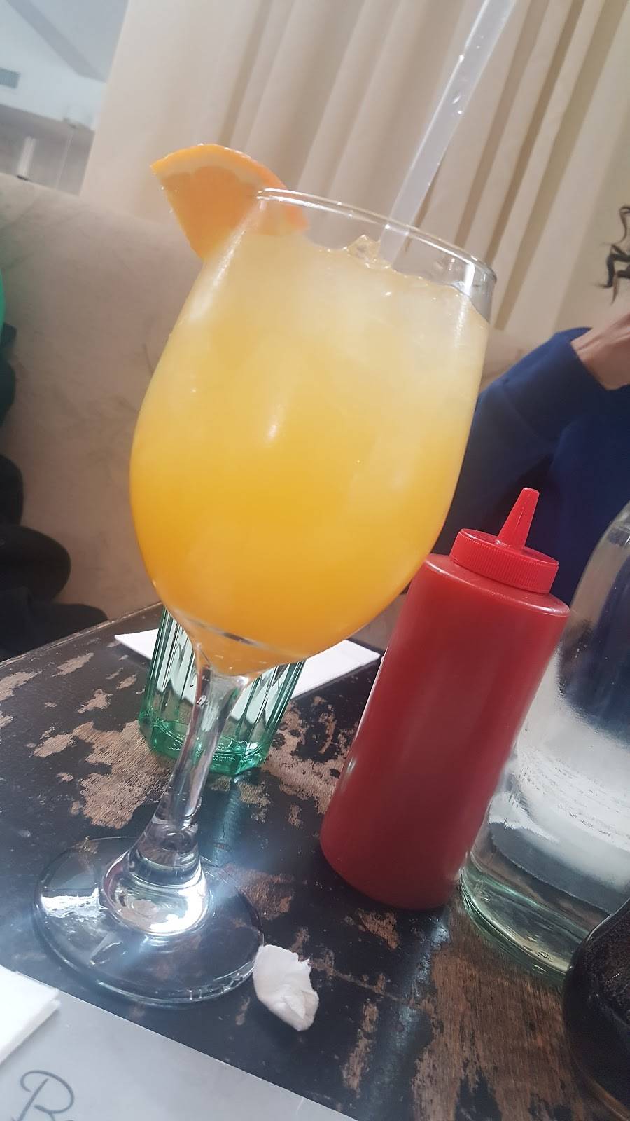 The Beauty Shop | restaurant | 966 Cooper St, Memphis, TN 38104, USA | 9012727111 OR +1 901-272-7111