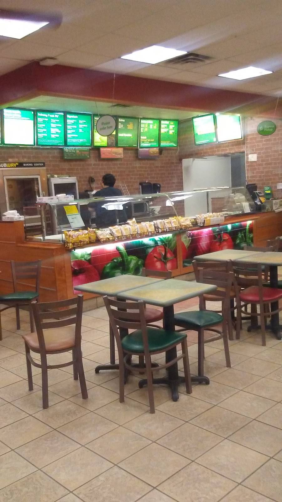Subway Restaurants | restaurant | 12518 Research Blvd, Austin, TX 78759, USA | 5123360212 OR +1 512-336-0212