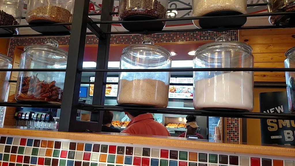 Popeyes Louisiana Kitchen | restaurant | Square Shop Ctr, 2612 Annapolis Rd, Severn, MD 21144, USA | 4105518838 OR +1 410-551-8838