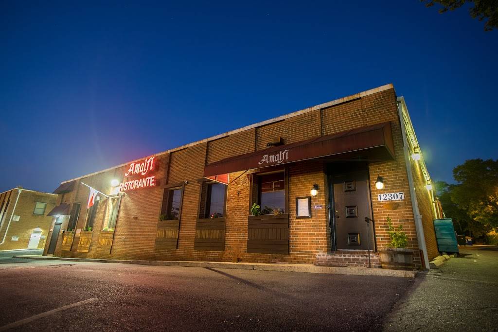 Amalfi Ristorante Italiano | restaurant | 12307 Wilkins Ave, Rockville, MD 20852, USA | 3017707888 OR +1 301-770-7888