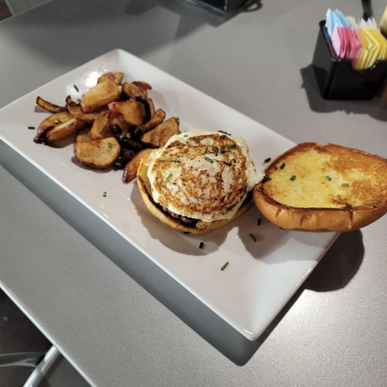 Azaleas | restaurant | 750 Colonial Promenade Pkwy Suite 5200, Alabaster, AL 35007, USA | 2053969634 OR +1 205-396-9634