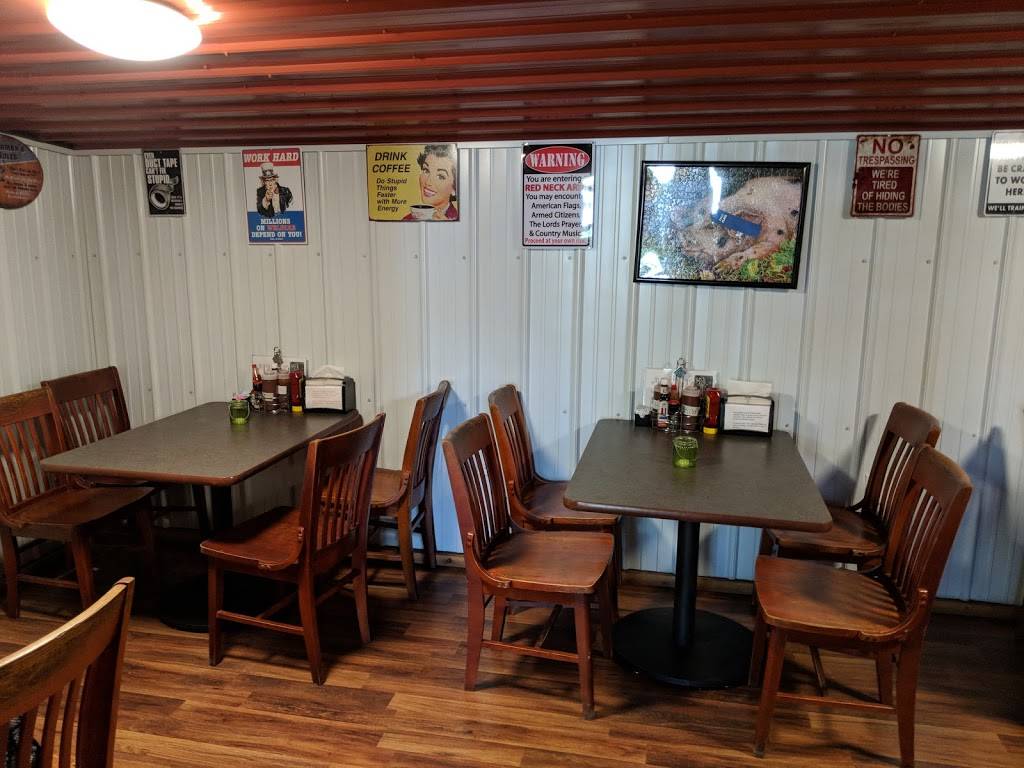 Rochelles BBQ | restaurant | 15521 TN-13, Hurricane Mills, TN 37078, USA | 9312964499 OR +1 931-296-4499