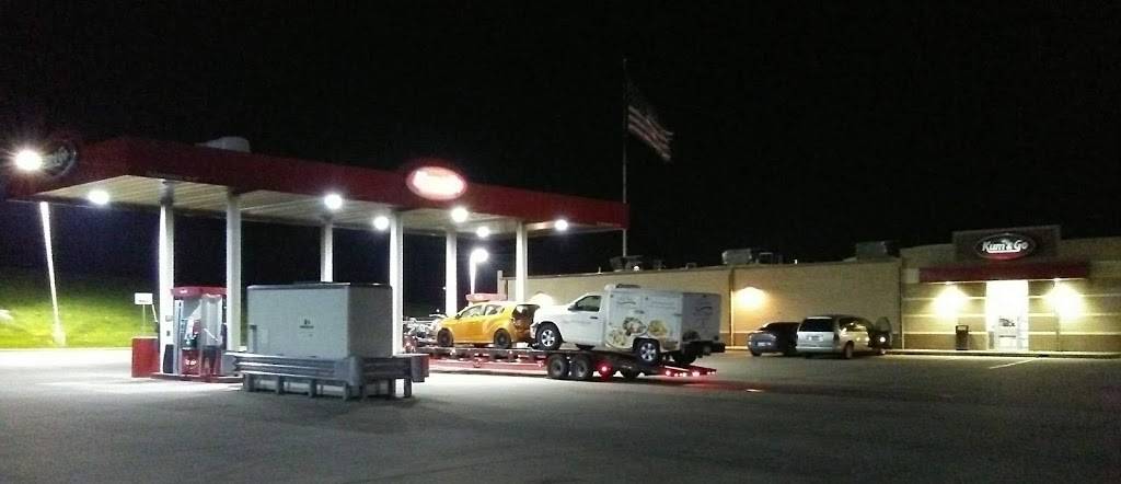 Kum & Go | meal takeaway | 101 Village Dr, Tiffin, IA 52340, USA | 3195452290 OR +1 319-545-2290