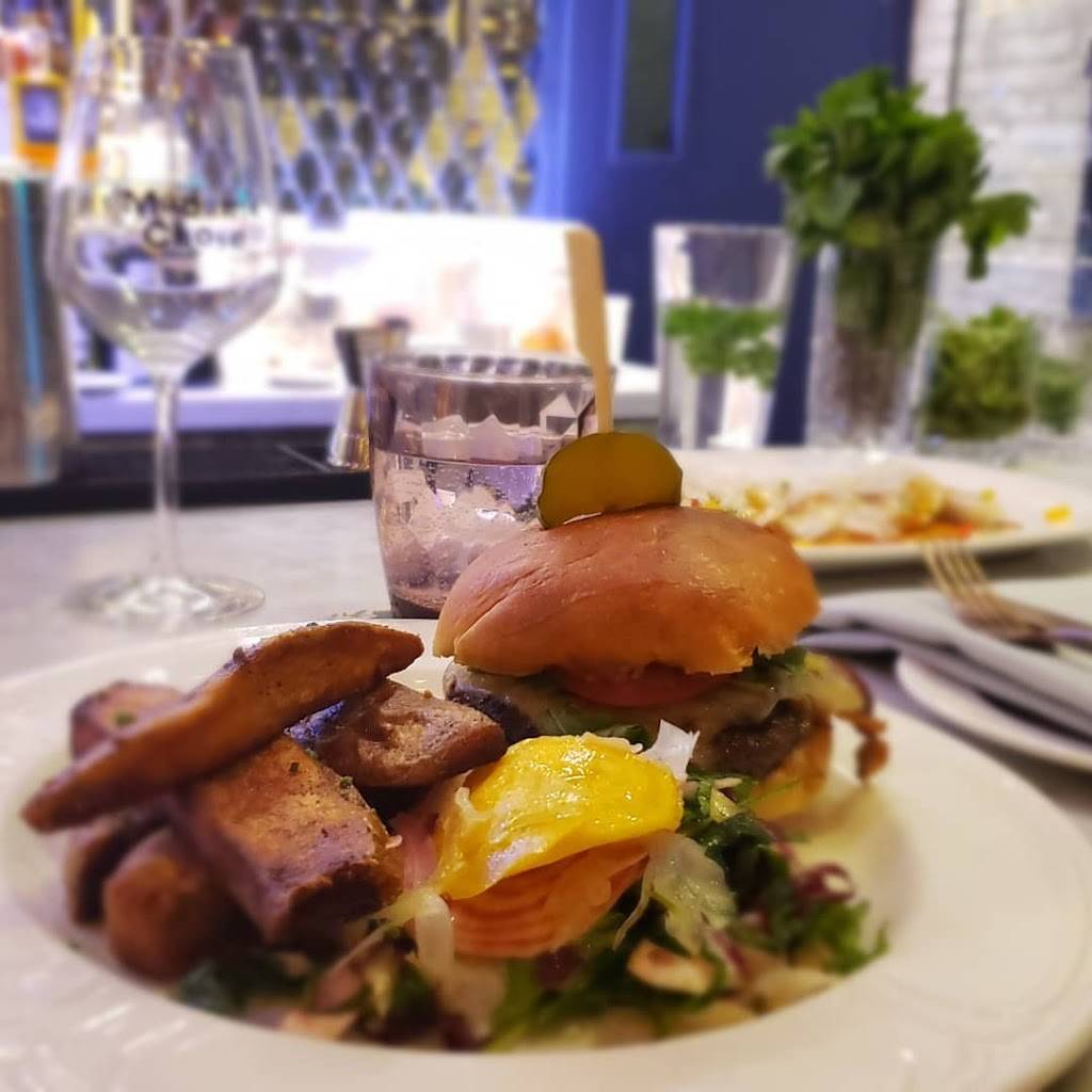 Madame Chose | restaurant | 5401 Boulevard des Galeries, Québec, QC G2K 1N4, Canada | 5818140880 OR +1 581-814-0880