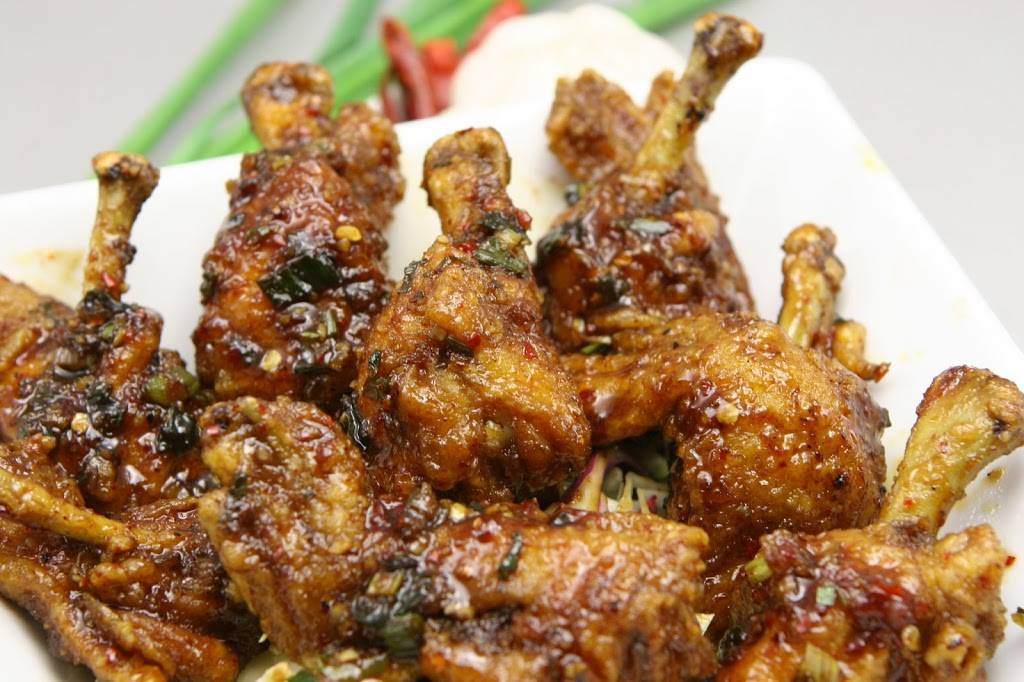 TM Basil | meal takeaway | 66 Oakbrook Center, Oak Brook, IL 60523, USA | 6305718424 OR +1 630-571-8424