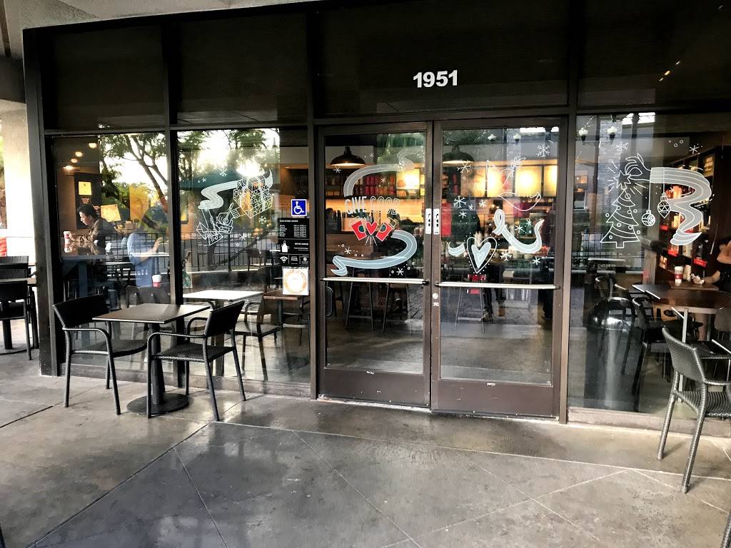 Starbucks | cafe | 1951 W Malvern Ave, Fullerton, CA 92833, USA | 7144470767 OR +1 714-447-0767