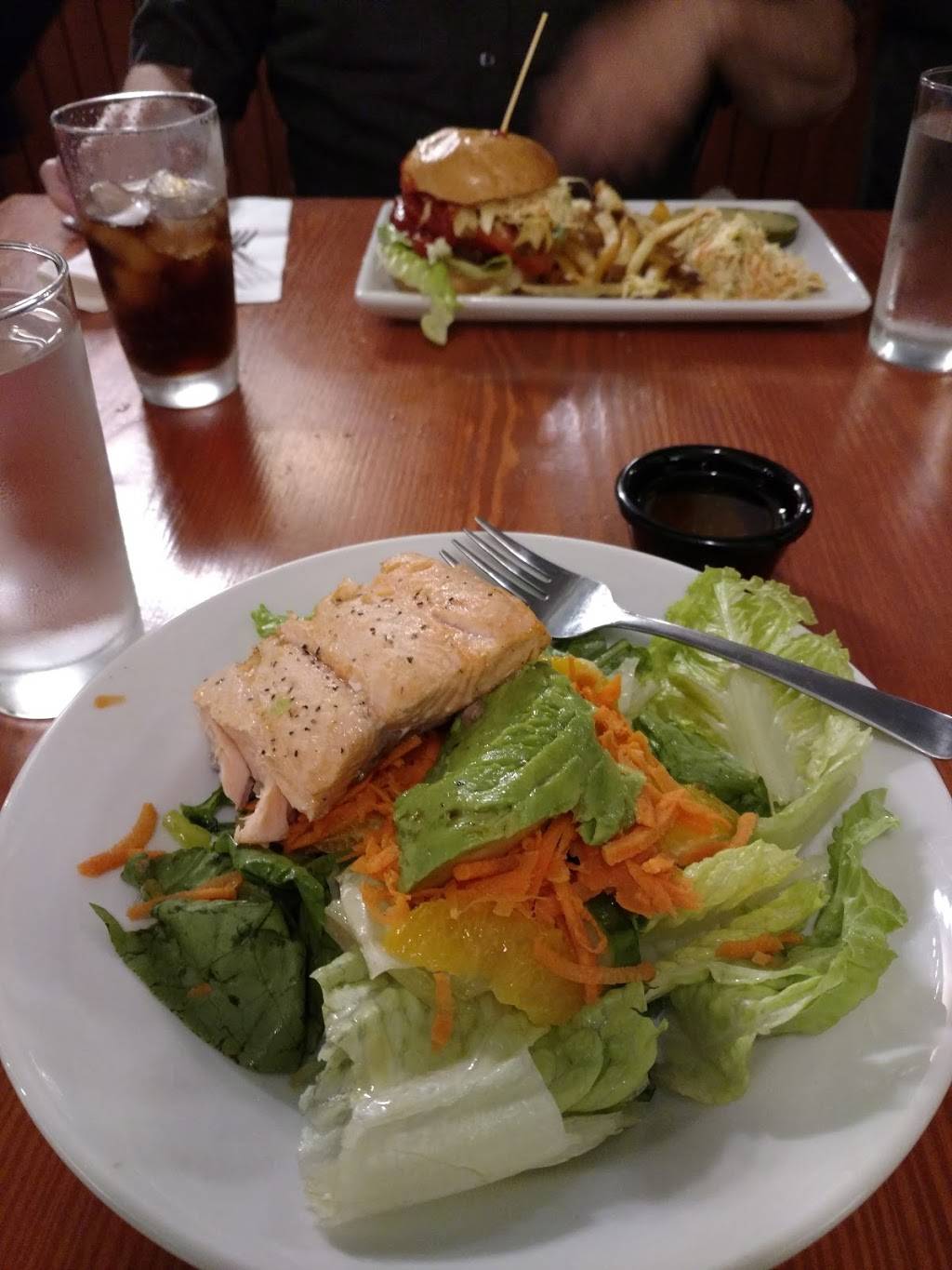 Eighteen | restaurant | 2028 Murray Ave, Pittsburgh, PA 15217, USA | 4124213033 OR +1 412-421-3033