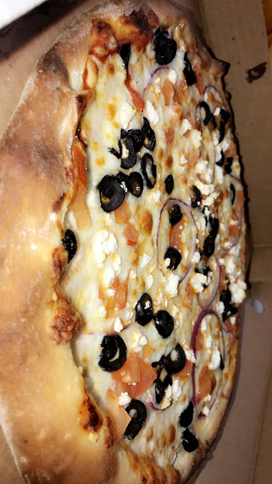 Macks Pizzeria | restaurant | 173 Rue St-Hubert, Laval, QC H7G 2Y3, Canada | 4505756225 OR +1 450-575-6225