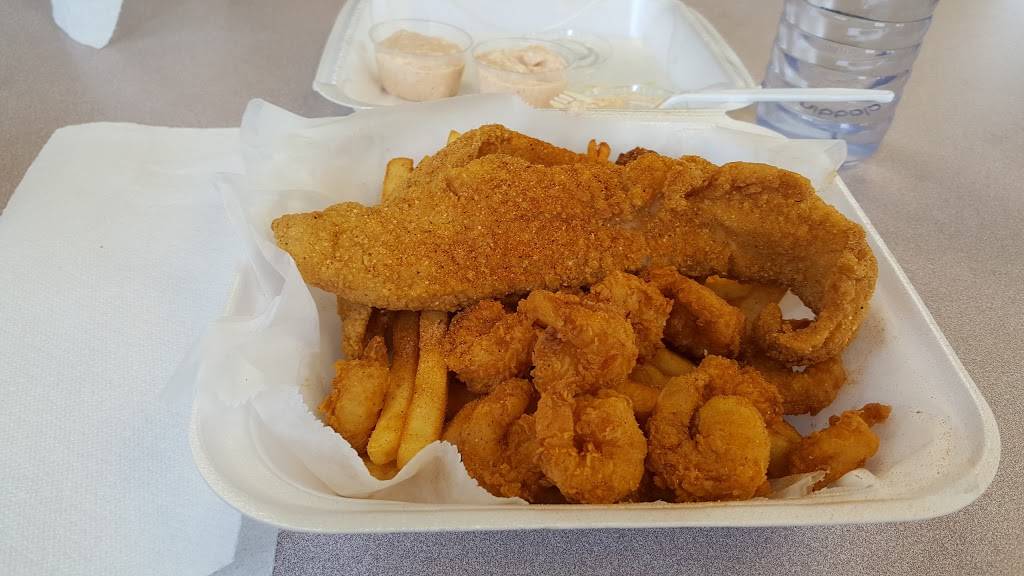 Sams Southern Eatery | restaurant | 910 N Miami Blvd, Durham, NC 27703, USA | 9192371570 OR +1 919-237-1570