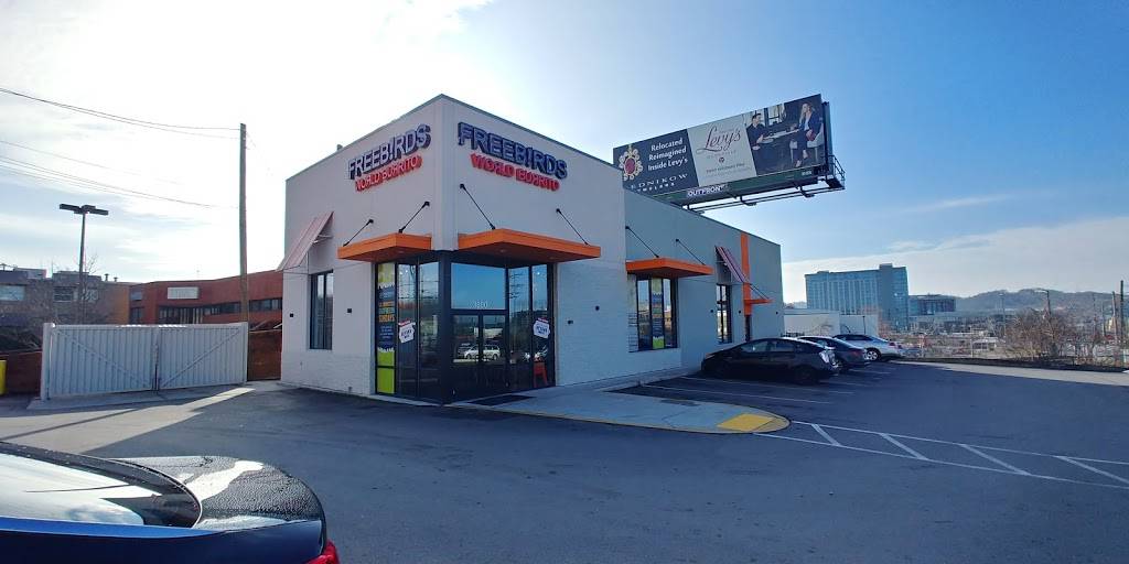 Freebirds World Burrito | restaurant | 3800 Hillsboro Pike, Nashville, TN 37215, USA | 6156470801 OR +1 615-647-0801