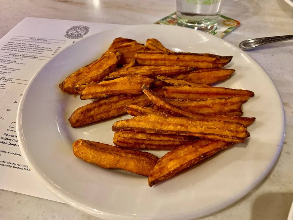 Trifecta Tavern | restaurant | 2600 Via De La Valle, Del Mar, CA 92014, USA | 8584369800 OR +1 858-436-9800