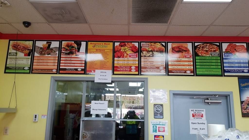 Americas Best Wings | restaurant | 3434 Donnell Dr, Forestville, MD 20747, USA | 3014209464 OR +1 301-420-9464