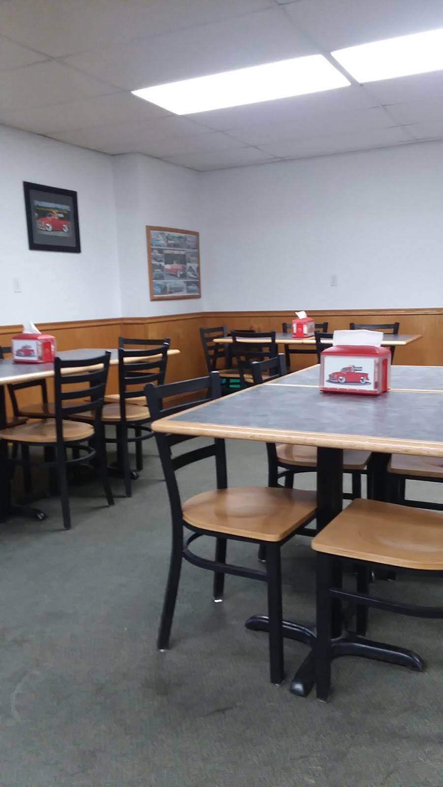 Pennfield Pizza | restaurant | 1432 Capital Ave NE, Battle Creek, MI 49017, USA | 2699649465 OR +1 269-964-9465