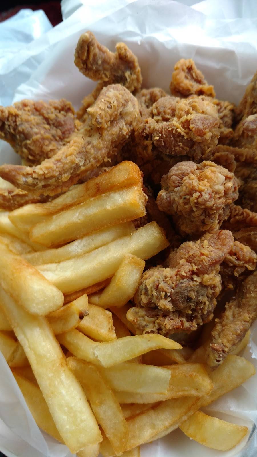 Harolds Chicken of Homewood | restaurant | 18044 Halsted St, Homewood, IL 60430, USA | 7087997200 OR +1 708-799-7200