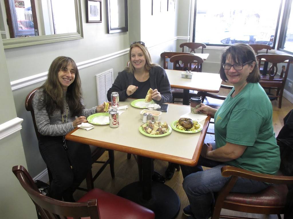 Blazing Bagels | bakery | 83 W Main St, Walden, NY 12586, USA | 8457135142 OR +1 845-713-5142