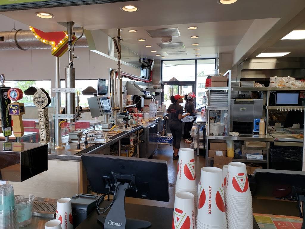 Atomic Burger | restaurant | 5909 Creek Centre Dr, Baton Rouge, LA 70820, USA | 2252236746 OR +1 225-223-6746