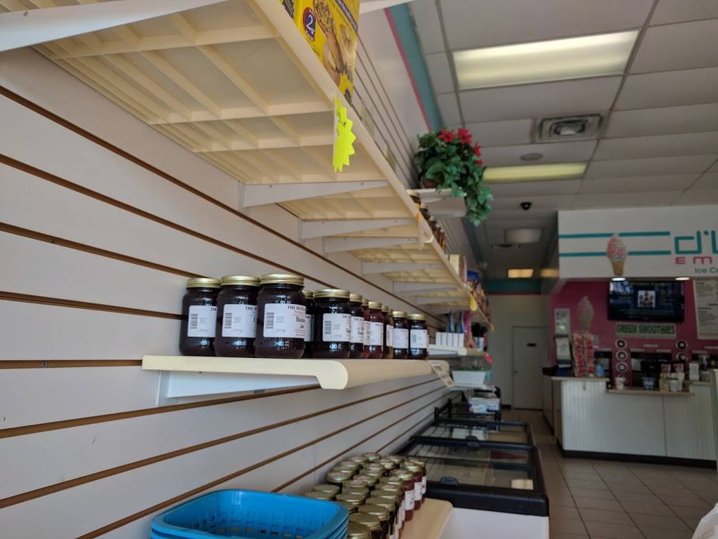 DLites Emporium, St.Pete | cafe | 3629 49th St N, St. Petersburg, FL 33710, USA | 7275250400 OR +1 727-525-0400