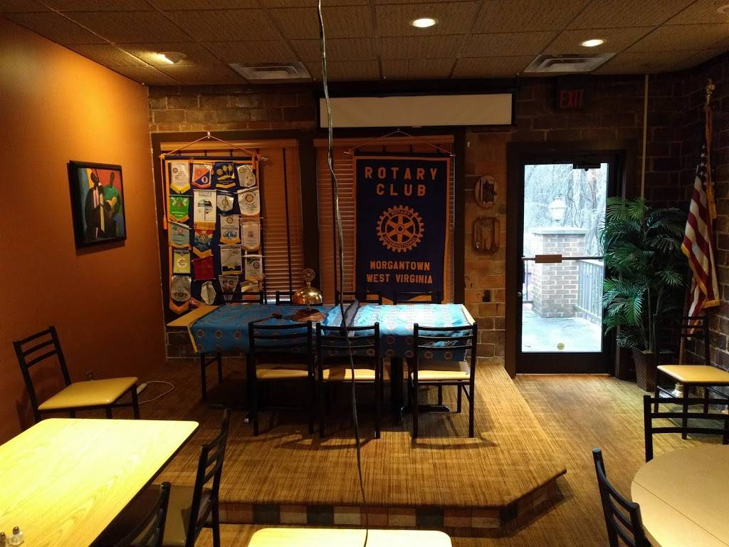 Crosleys Banquet Center | restaurant | 616 Richwood Ave, Morgantown, WV 26505, USA | 3042922511 OR +1 304-292-2511