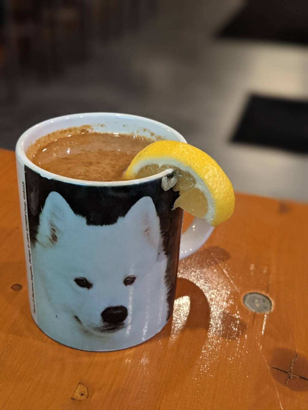 Chomp Kitchen and Drinks | restaurant | 117 Ives St, Providence, RI 02906, USA | 4015377556 OR +1 401-537-7556