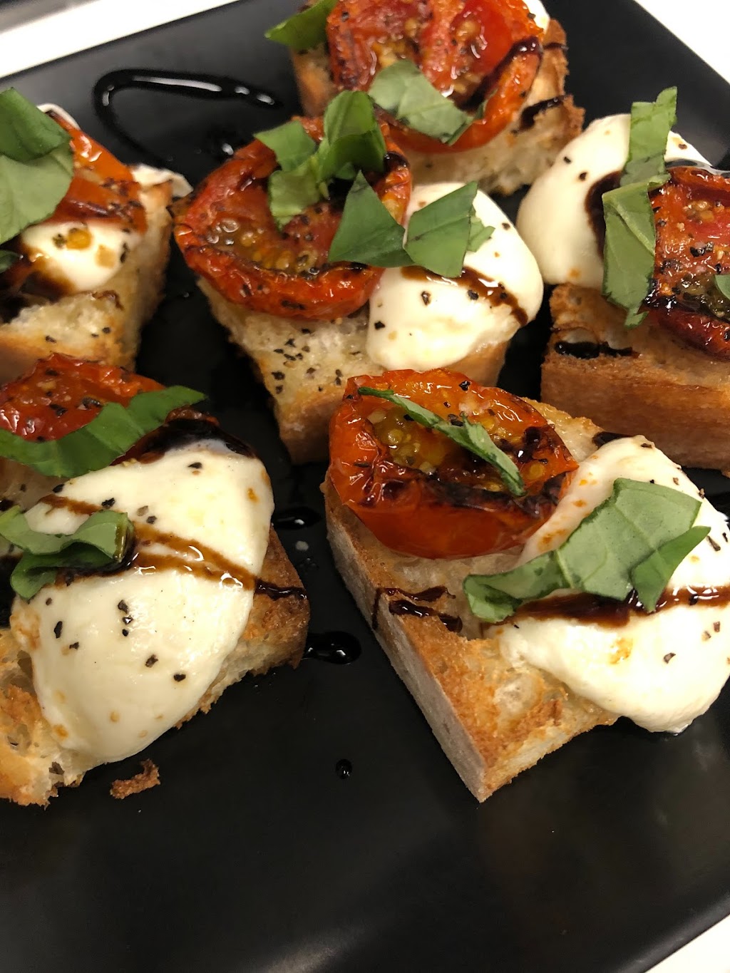 Engine 8 Urban Winery | restaurant | 1260 C St Suite 150, Sparks, NV 89431, USA | 7759963648 OR +1 775-996-3648