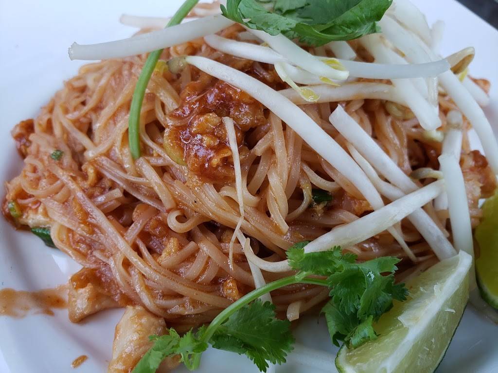 Restaurant Une nuit à Bangkok | restaurant | 5076 Rue de Bellechasse, Montréal, QC H1T 2A2, Canada | 5145435444 OR +1 514-543-5444