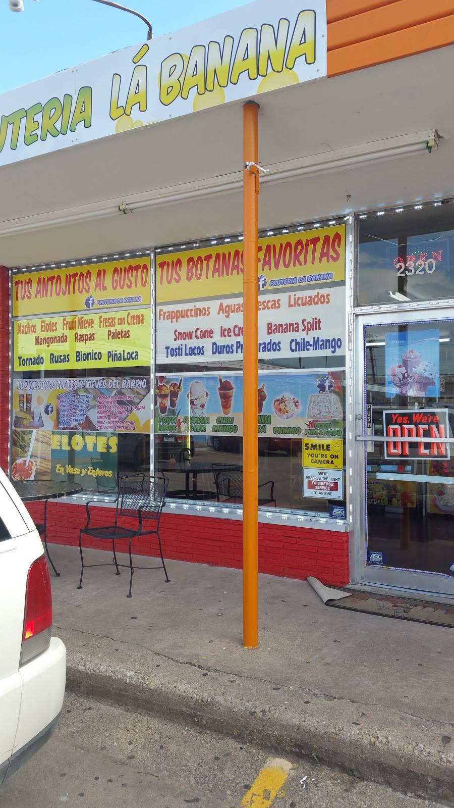 Elotes y antojitos la banana | restaurant | 2320 Rock Island Rd, Irving, TX 75060, USA | 9722533000 OR +1 972-253-3000