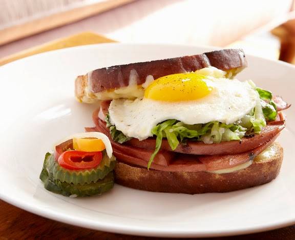 East Ender | restaurant | 47 Middle St, Portland, ME 04101, USA | 2078797669 OR +1 207-879-7669