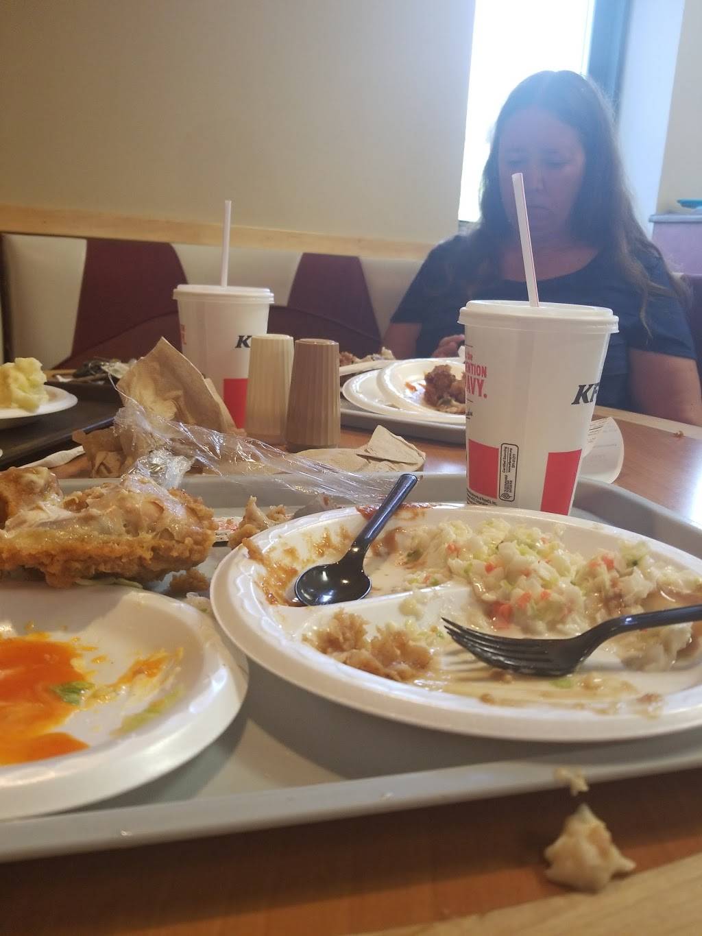 KFC | restaurant | 11749 Ulysses St NE, Blaine, MN 55434, USA | 7637550112 OR +1 763-755-0112