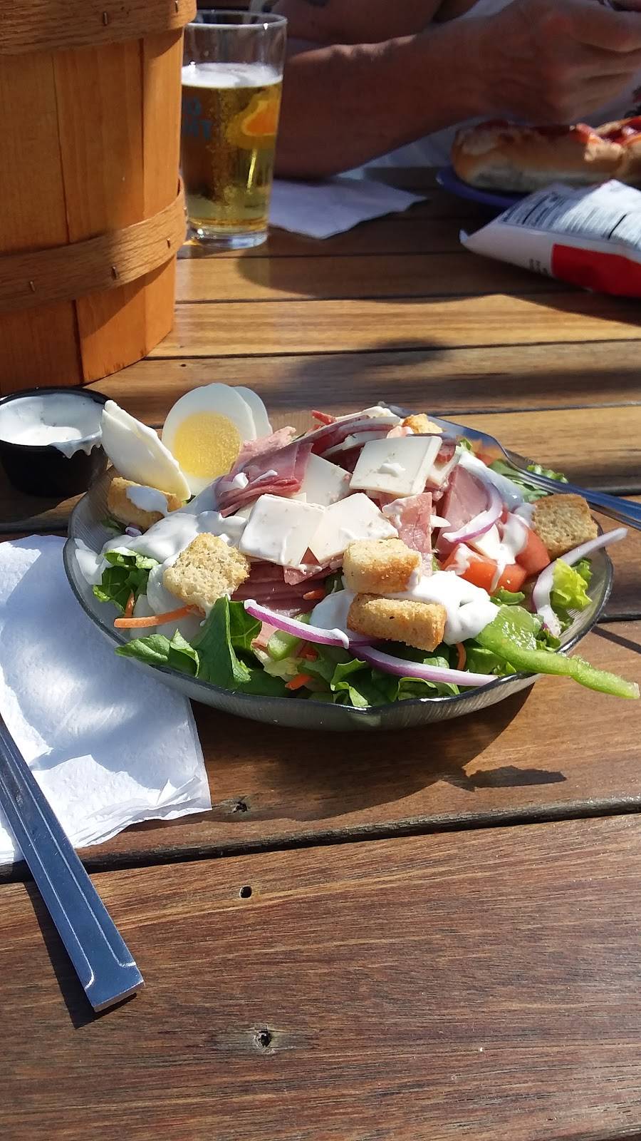 Pats Pizza | restaurant | 85 Center St, Auburn, ME 04210, USA | 2077848221 OR +1 207-784-8221