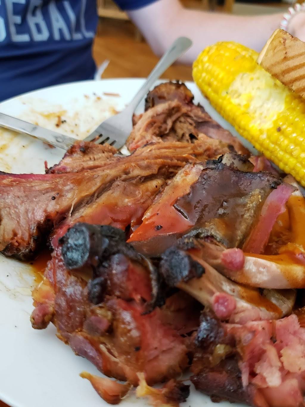 J.D.s On The Lake Bar-B-Que | restaurant | 4424 S Main St, Acworth, GA 30101, USA | 7709748434 OR +1 770-974-8434