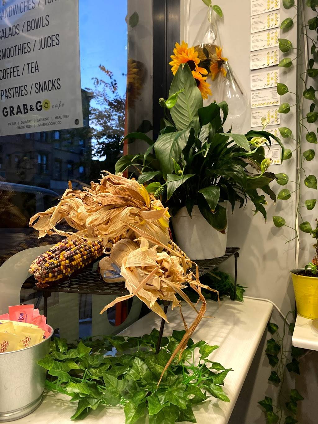 Grab & Go Cafe | cafe | 475 60th St, Brooklyn, NY 11220, USA | 3474576161 OR +1 347-457-6161