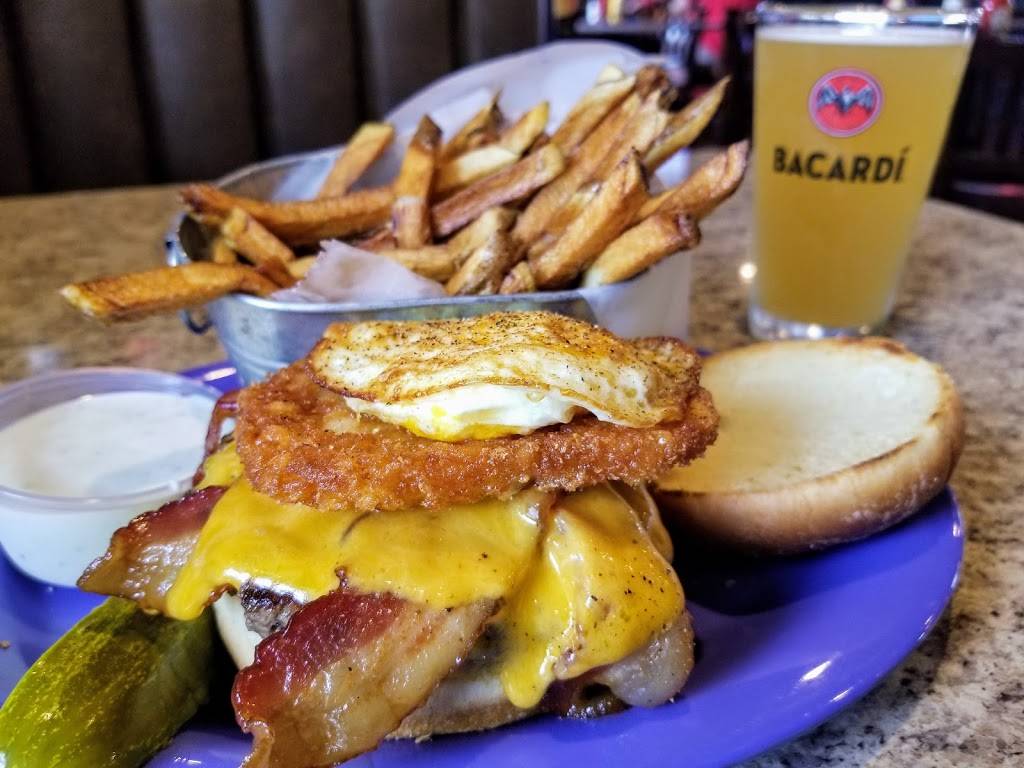 Mean Mugs Pub | restaurant | 9055 Mentor Ave, Mentor, OH 44060, USA | 4402907966 OR +1 440-290-7966