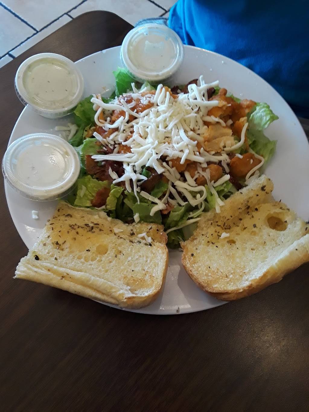 DeLeon Pizza | restaurant | 84 Theatre Dr #200, St. Augustine, FL 32086, USA | 9047941917 OR +1 904-794-1917