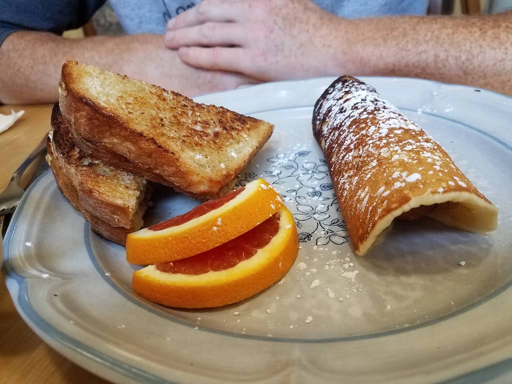 The Swingin Pinwheel | cafe | 11 Center St, Burlington, VT 05401, USA | 8024483961 OR +1 802-448-3961