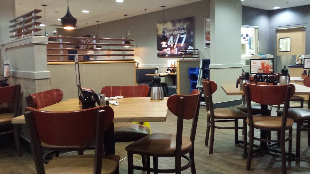 IHOP | bakery | 1474 Southlake Plaza Dr, Morrow, GA 30260, USA | 7709617112 OR +1 770-961-7112