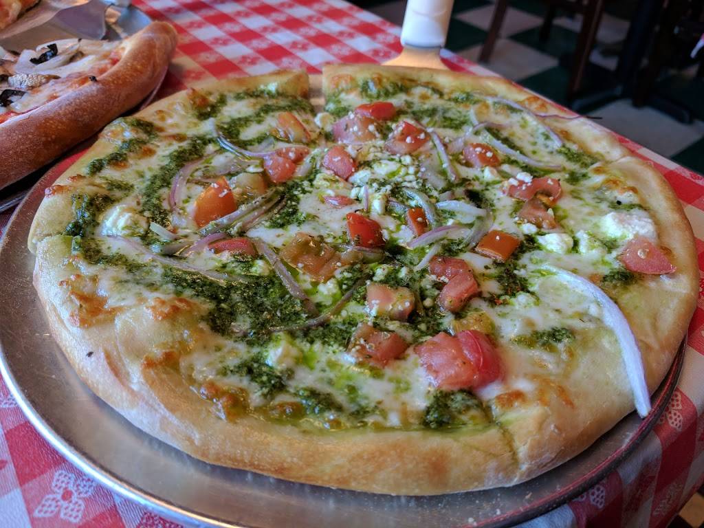 Giorgios Pizzeria | meal delivery | 151 Clement St, San Francisco, CA 94118, USA | 4156681266 OR +1 415-668-1266