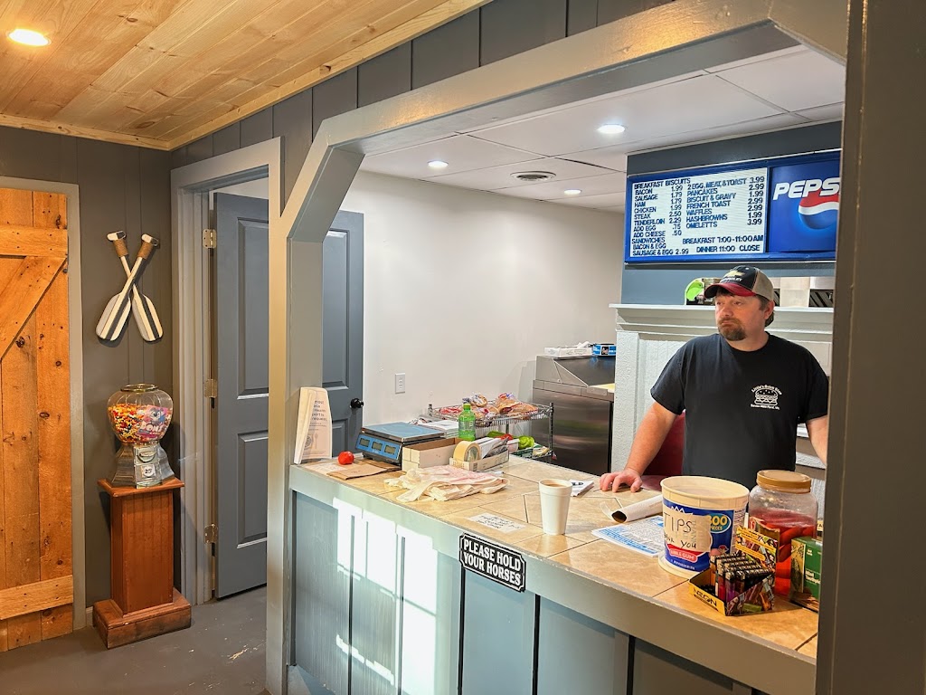 Hungry Mother Grill & Grocery | restaurant | 2382 Old Lake Rd, Marion, VA 24354, USA | 2763780358 OR +1 276-378-0358