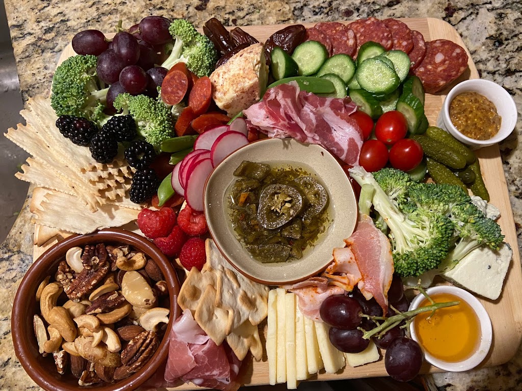 Daniels Charcuterie | restaurant | 15 S Fairview Ave, Park Ridge, IL 60068, USA | 2245856100 OR +1 224-585-6100