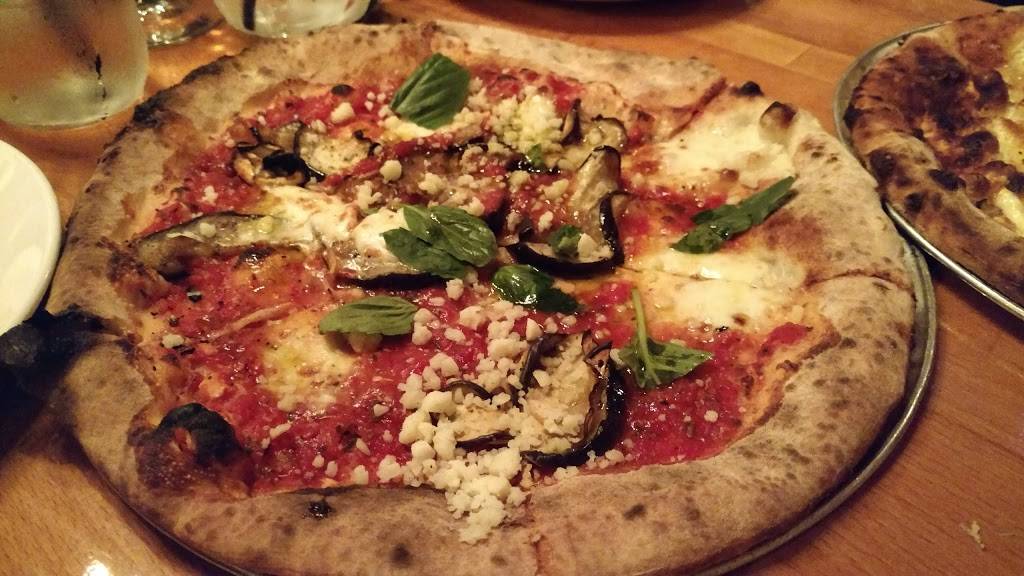 Stanziatos | restaurant | 35 Lake Ave Ext, Danbury, CT 06811, USA | 2038851057 OR +1 203-885-1057