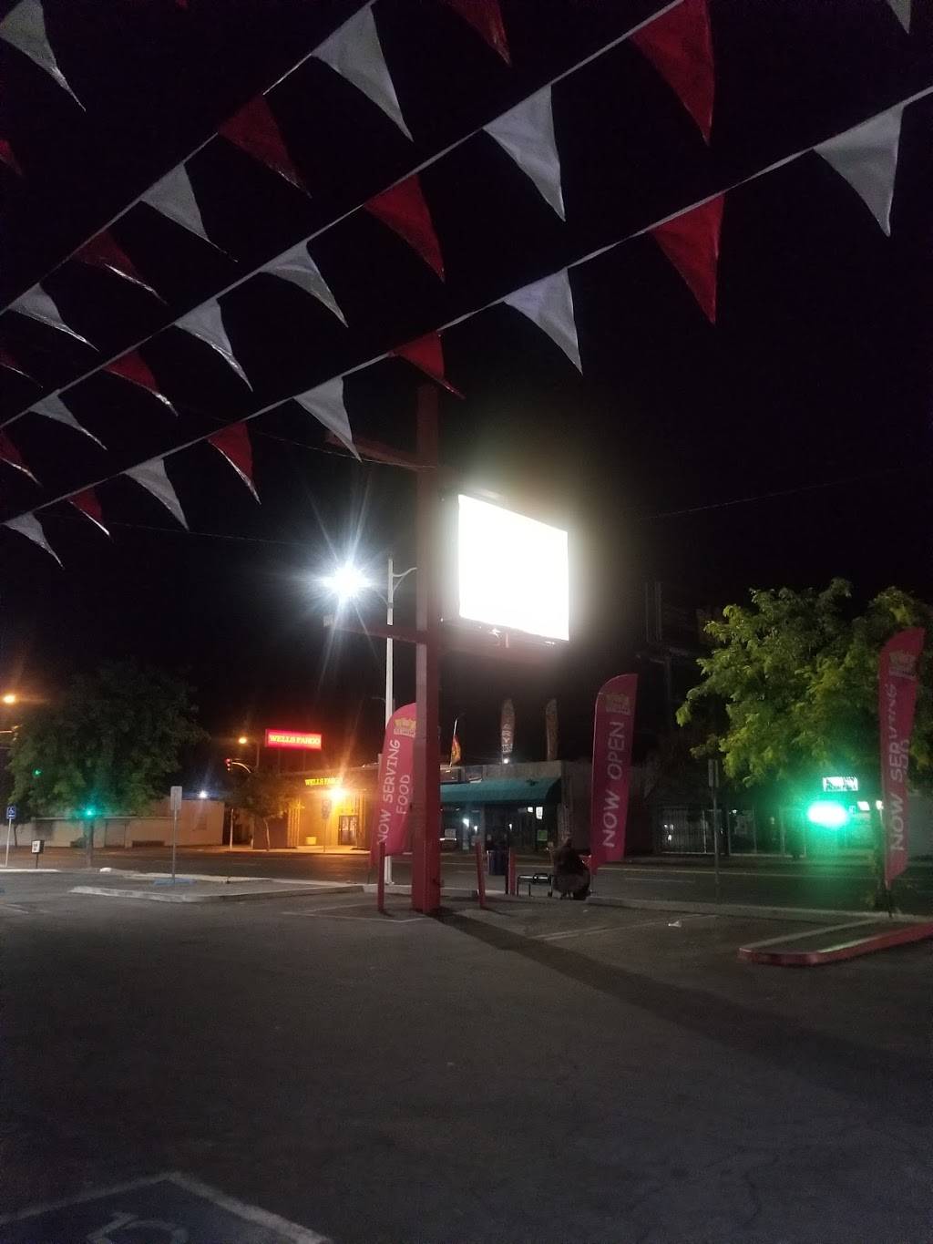 La Michoacana Signature Treats | restaurant | 265 W Highland Ave, San Bernardino, CA 92405, USA | 9093522156 OR +1 909-352-2156