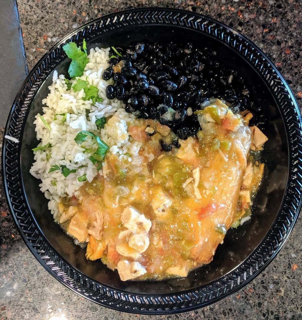 Que Bueno! Mexican Grille | restaurant | 8500 Peña Blvd, Denver, CO 80249, USA | 3033423372 OR +1 303-342-3372